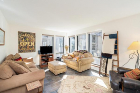 Condo with great ski access and heated garage Telluride